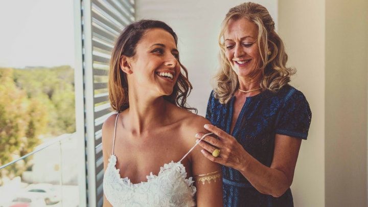 5 pessoas que te vão ajudar com os preparativos do casamento