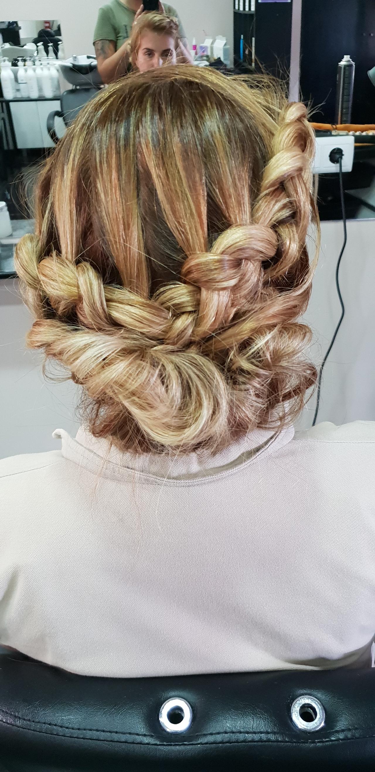 Penteado de noiva com trança