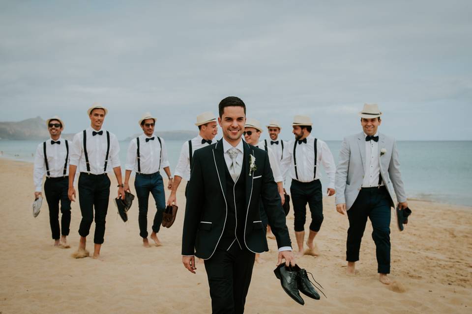 Casamento na praia: os melhores looks para o noivo