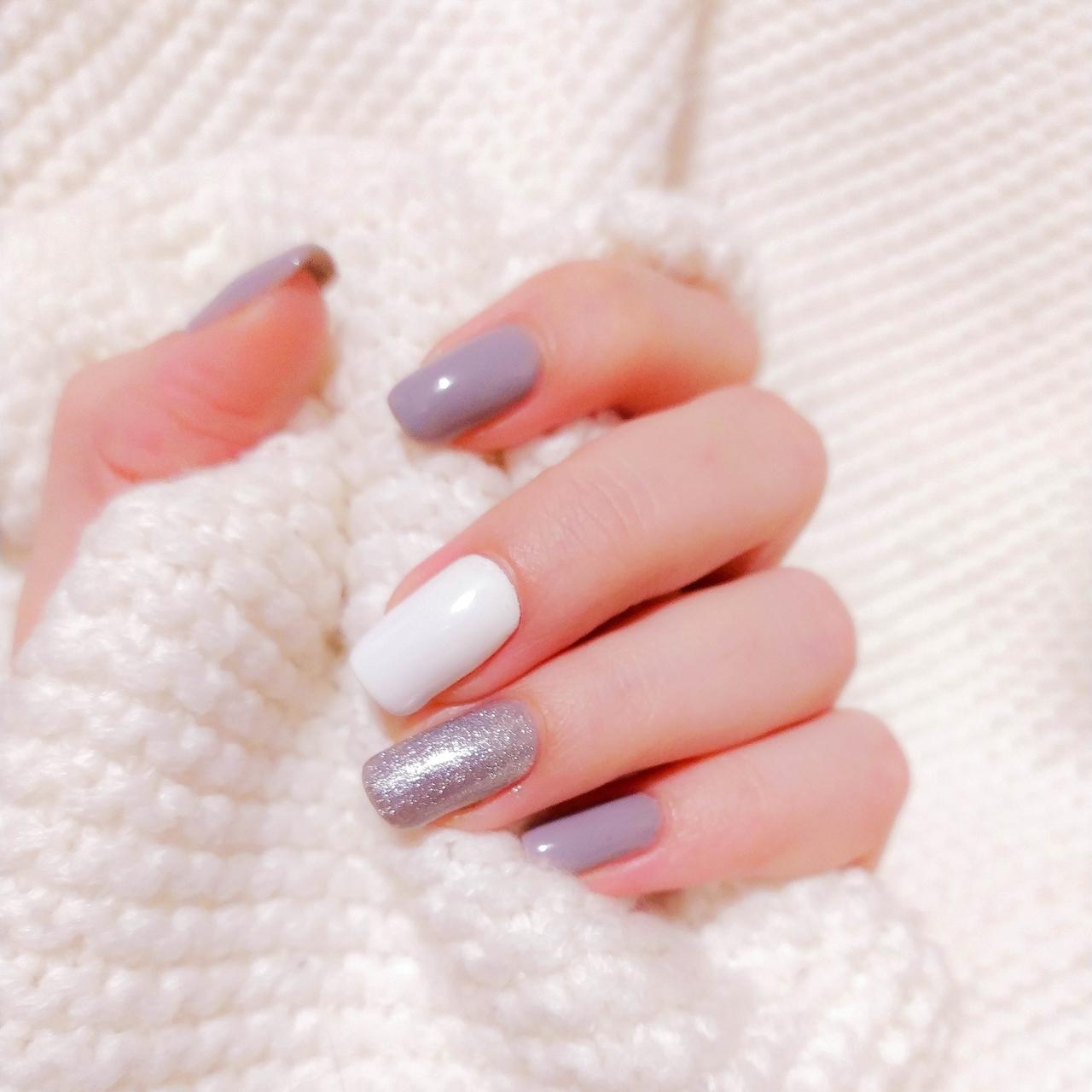 Unhas decoradas pretas e brancas: 10 modelos para te inspirar – Nova Mulher