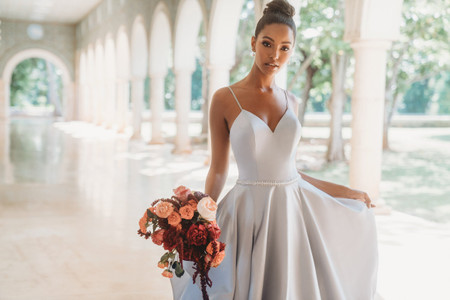 Allure Bridals: uma marca "all about details" com vestidos para todos os gostos