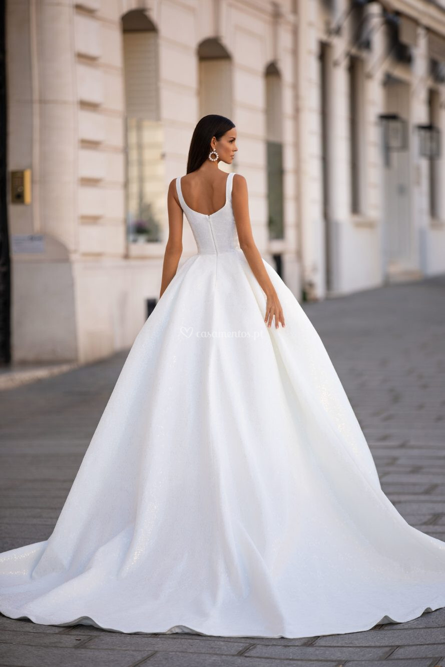 milla nova gabrielle gown