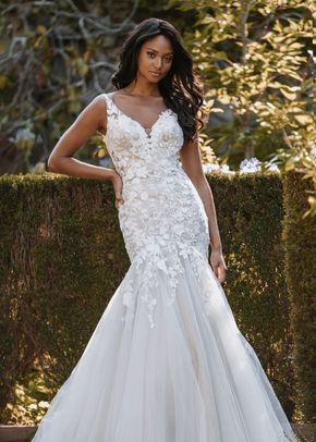 9913, Allure Bridals