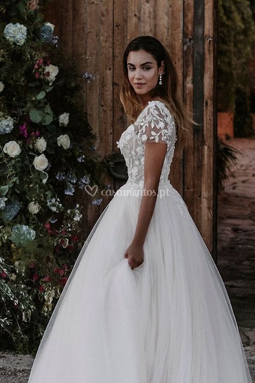 Antonina, Allure Bridals