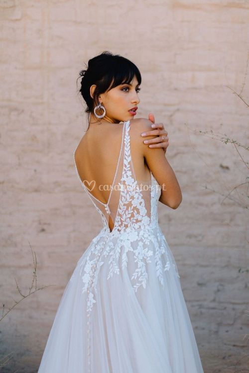 F238, Allure Bridals