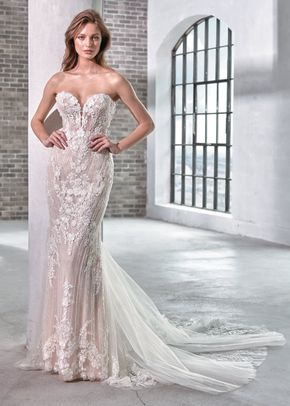 Flynn, Badgley Mischka