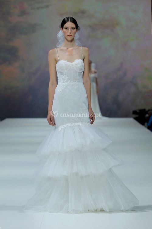 MP 10, Pronovias