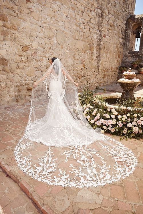 ANNALISE, Casablanca Bridal