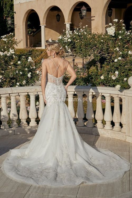 MALLORY, Casablanca Bridal