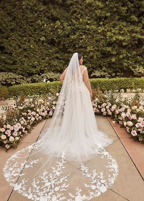 LENA, Casablanca Bridal