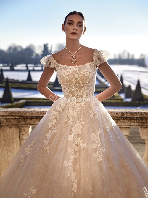 yani, Atelier Pronovias