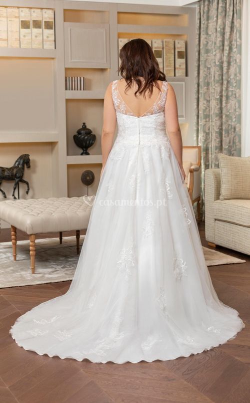 238-12, Curvy By The Sposa Group Italia