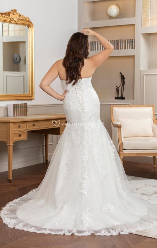 238-03, Curvy By The Sposa Group Italia