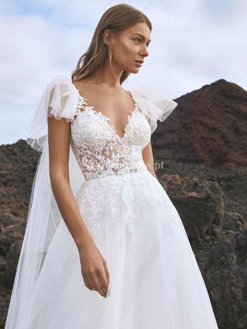 TIANZI CAPE, Pronovias