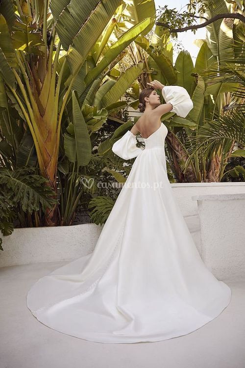 GIANNA, Casablanca Bridal