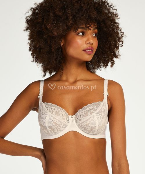 Maya  (4), Hunkemöller