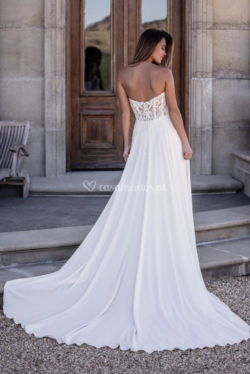 A1109, Allure Bridals