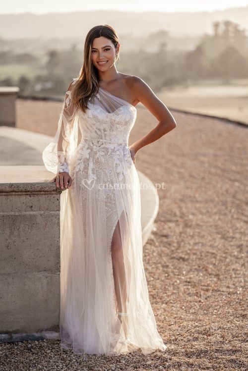 A1115J, Allure Bridals