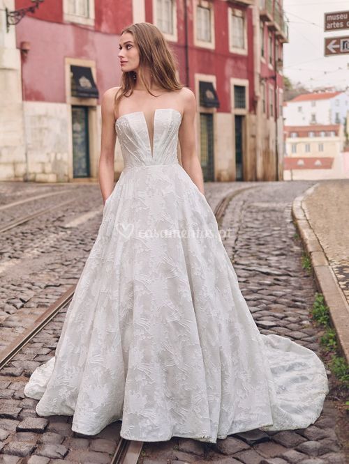 Amber, Maggie Sottero