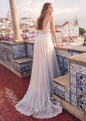 Abrienna, Maggie Sottero