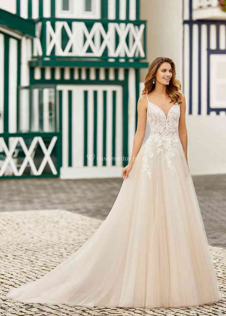 Vestidos de noiva princesa Archivos - Rosa Clará - Vestidos de novia y  fiesta