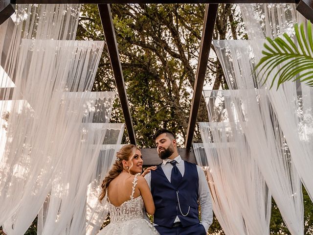 O casamento de Fábio e Nádia em Souto, Santa Maria da Feira 11