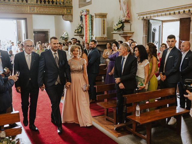 O casamento de Artur e Joana em Santo Emilião, Póvoa de Lanhoso 21