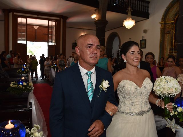 O casamento de Bruno e Filipa em Vila Franca do Campo, São Miguel 1