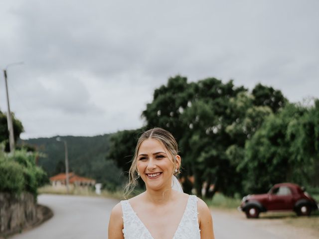 O casamento de Tiago e Sofia em Martim, Barcelos 13