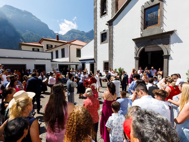 O casamento de Fábio e Lisandra em Curral das Freiras, Madeira 25