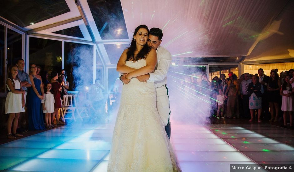 O casamento de Carlos e Vera em Malveira, Mafra