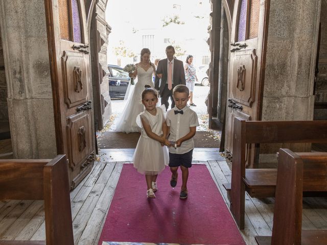 O casamento de Tiago e Dina em Covilhã, Covilhã 12