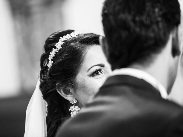 O casamento de Adriano e Délia em Machico, Madeira 33