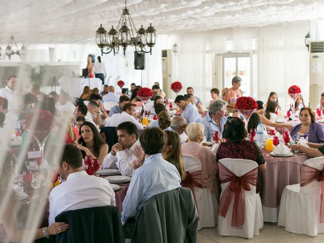 O casamento de Marco e Paula em Charneca de Caparica, Almada 16