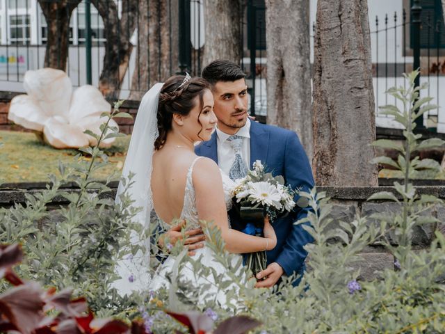 O casamento de André e Joana em Câmara de Lobos, Madeira 15