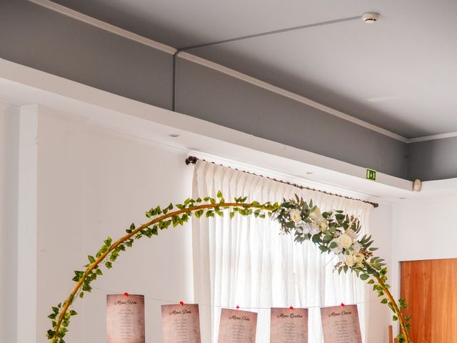 O casamento de Marco e Tatiana em Fernão Ferro, Seixal 54