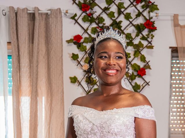 O casamento de Luis e Mierla (Ju) em Fernão Ferro, Seixal 17