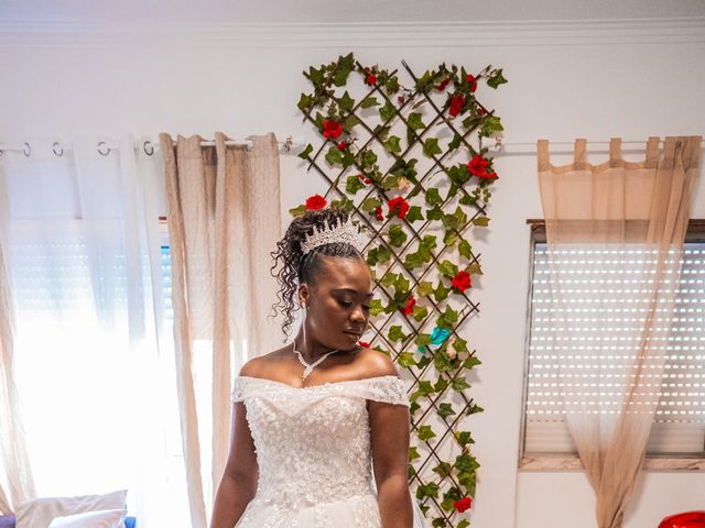 O casamento de Luis e Mierla (Ju) em Fernão Ferro, Seixal 20
