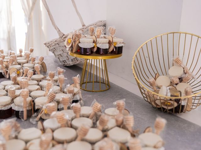 O casamento de Luis e Mierla (Ju) em Fernão Ferro, Seixal 59