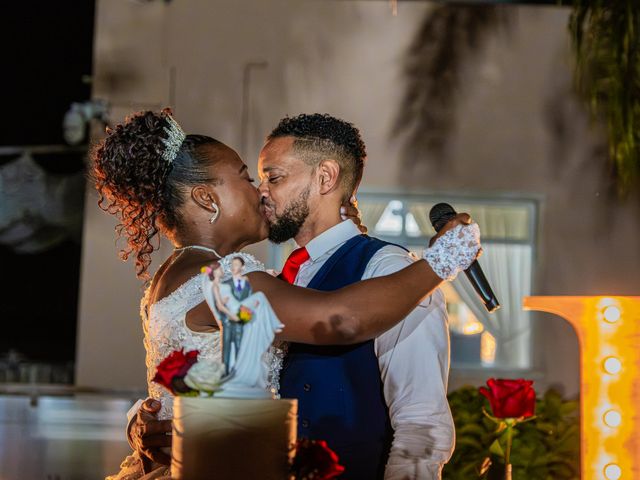 O casamento de Luis e Mierla (Ju) em Fernão Ferro, Seixal 97