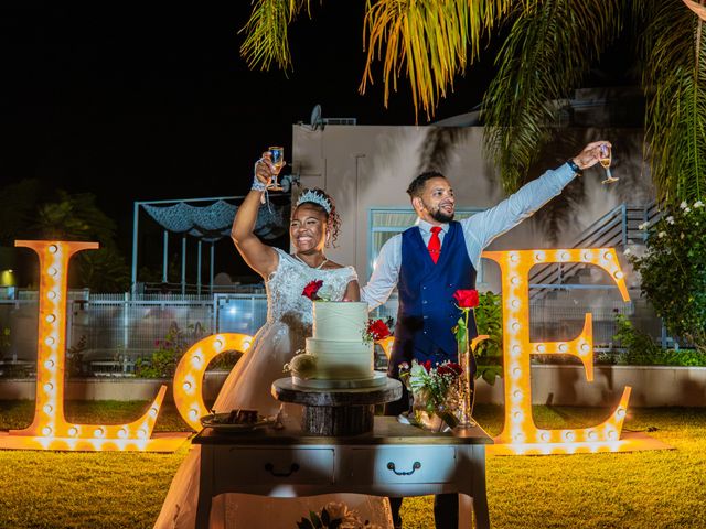 O casamento de Luis e Mierla (Ju) em Fernão Ferro, Seixal 98