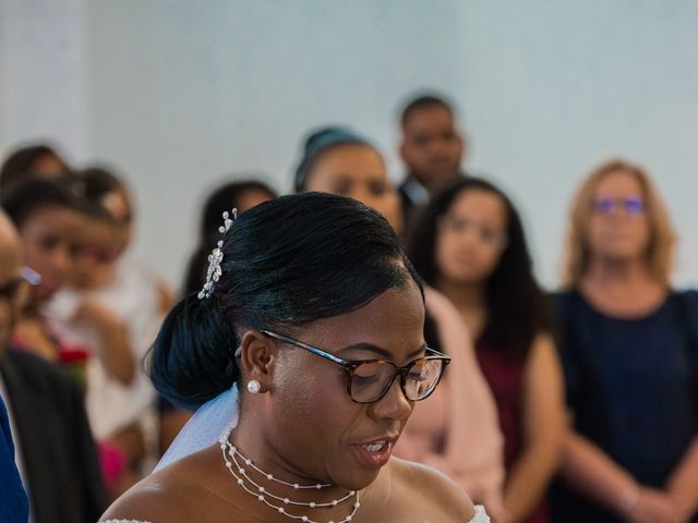 O casamento de Gabriel e Gina em Fernão Ferro, Seixal 28