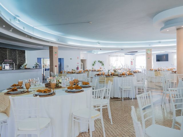 O casamento de Gabriel e Gina em Fernão Ferro, Seixal 44