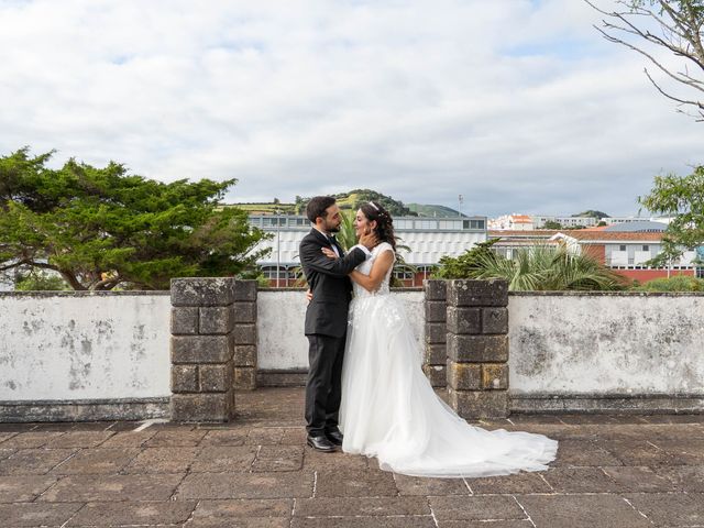 O casamento de Shanne e Ana Beatriz em Arrifes, São Miguel 35