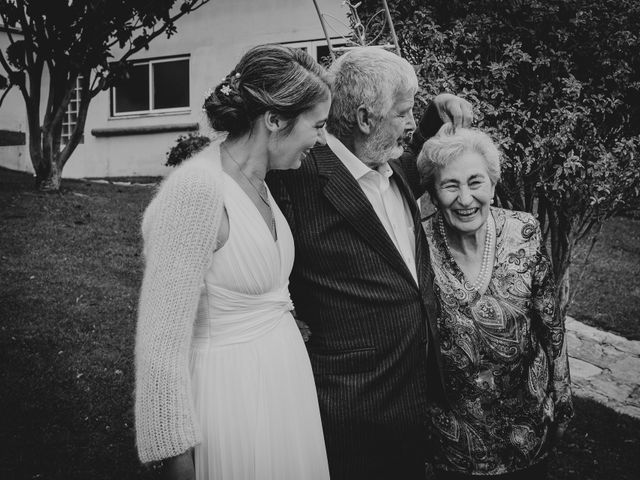 O casamento de Michael e Elsa em Famalicão, Nazaré 85