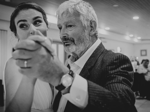 O casamento de Michael e Elsa em Famalicão, Nazaré 88