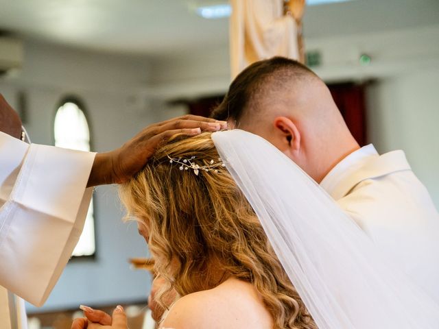 O casamento de Tiago e Daniela em Charneca de Caparica, Almada 36