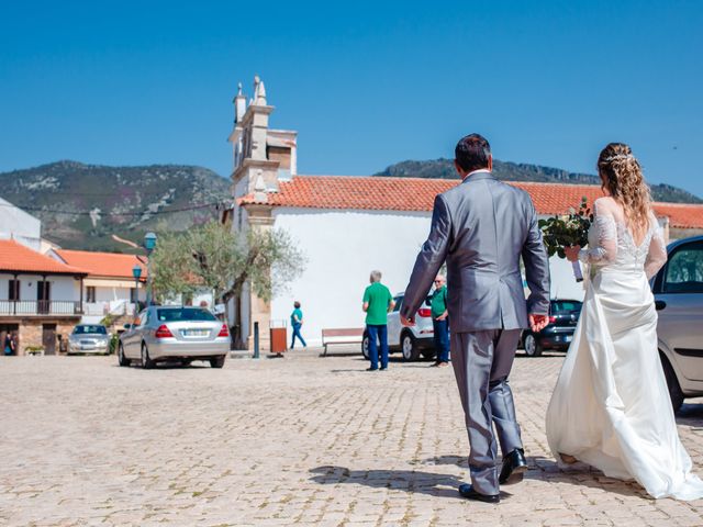 O casamento de José e Carina em Lamas de Orelhão, Mirandela 25