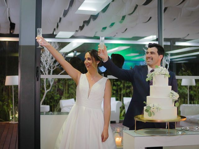 O casamento de Renato e Beatriz em Ponta Delgada, São Miguel 31