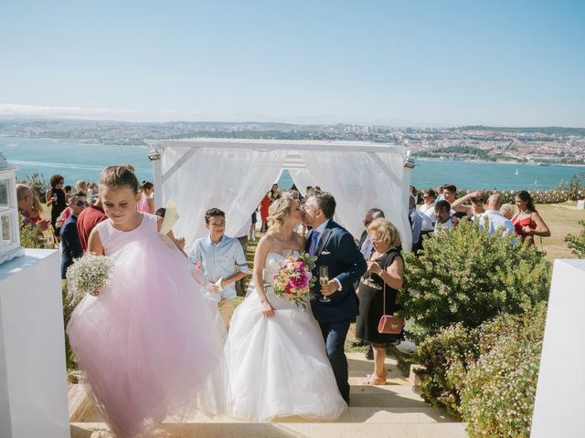 O casamento de Miguel e Vera em Monte de Caparica, Almada 23